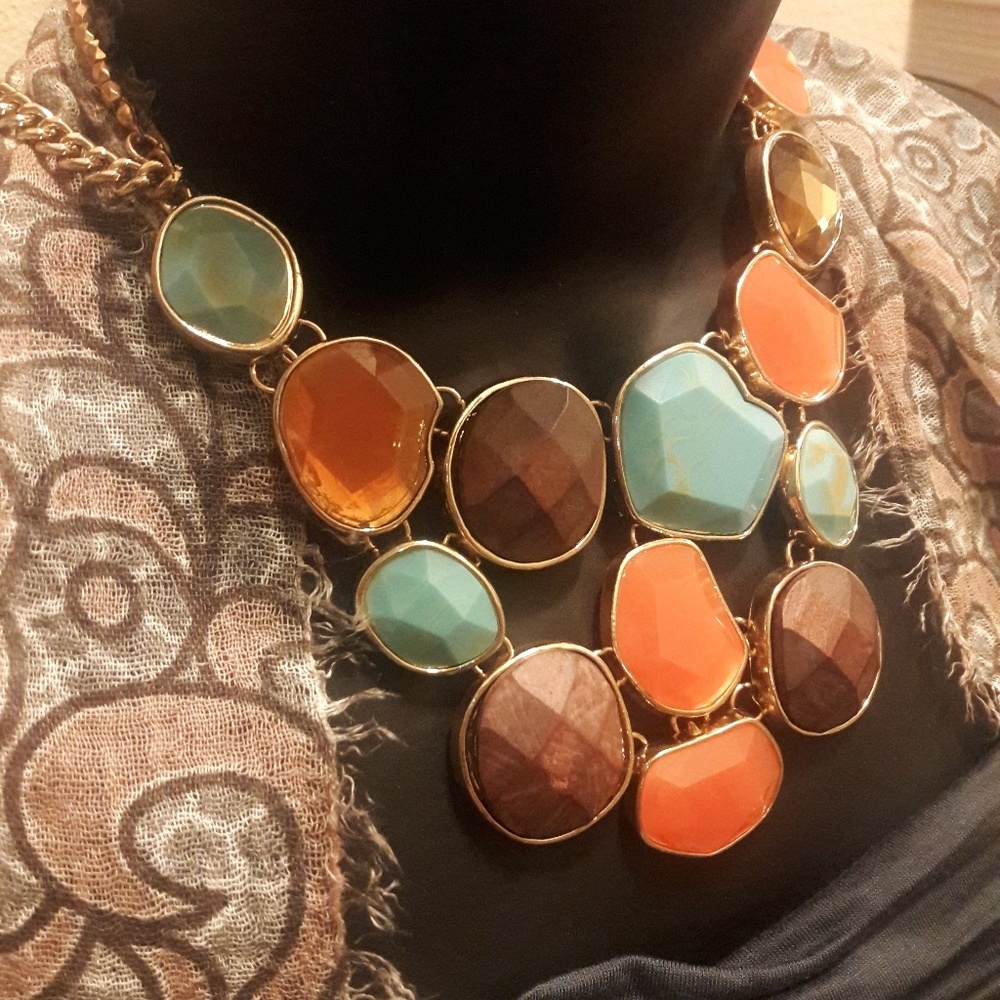 Stunning Vintage necklace